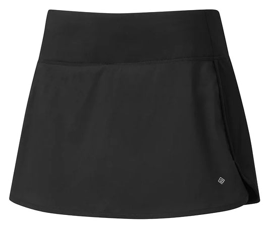 Ronhill's Women's running black skort. The skirt combined with shorts making it more comfortable. 