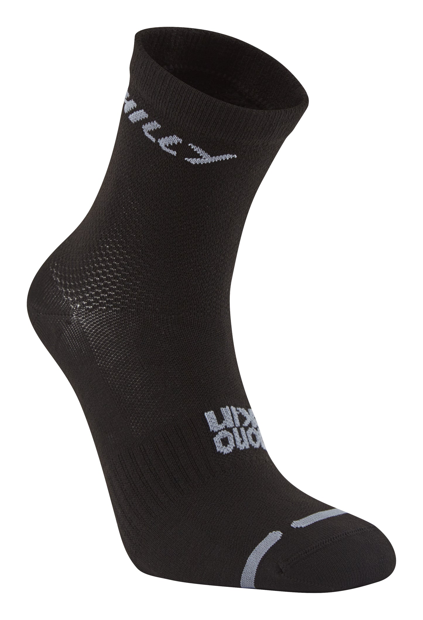 Lightweight and zero cushioning. For race days or those who want minimal padding in socks and on their feet.