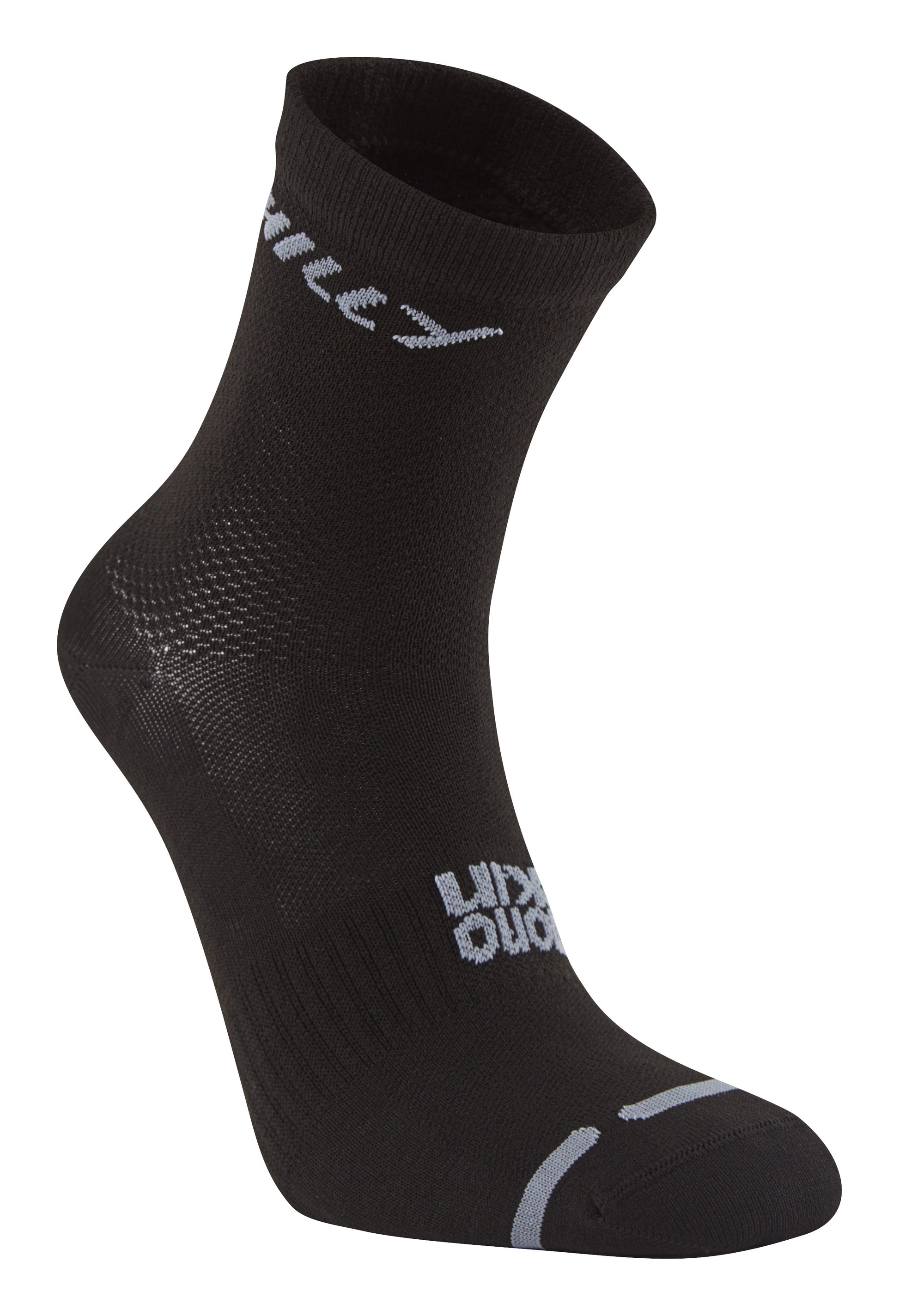 Lightweight and zero cushioning. For race days or those who want minimal padding in socks and on their feet.