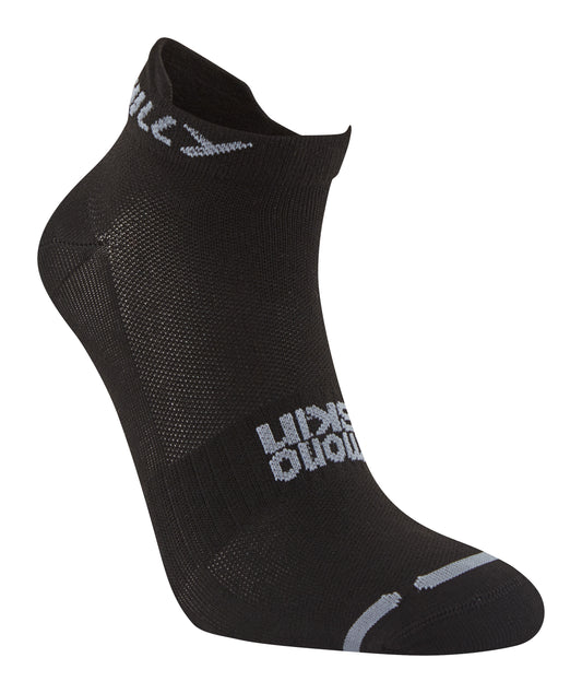 Lightweight and zero cushioning. For race days or those who want minimal padding in socks and on their feet. Colour is Black