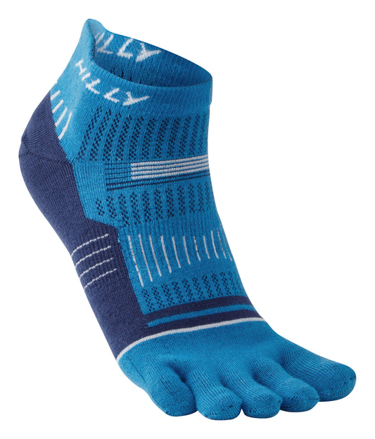 The main benefit of our Toe Socks is to prevent rubbing between the toes and allows them to splay naturally - a perfect partner to Ronhill running shoes. The high performance Coolmax® ToughFX fibres are super soft and durable, so this sock not only feels lovely but is also a hard worker. Made with LYCRA® SPORT fibre ensures a close, comfortable fit. The colour s Blue