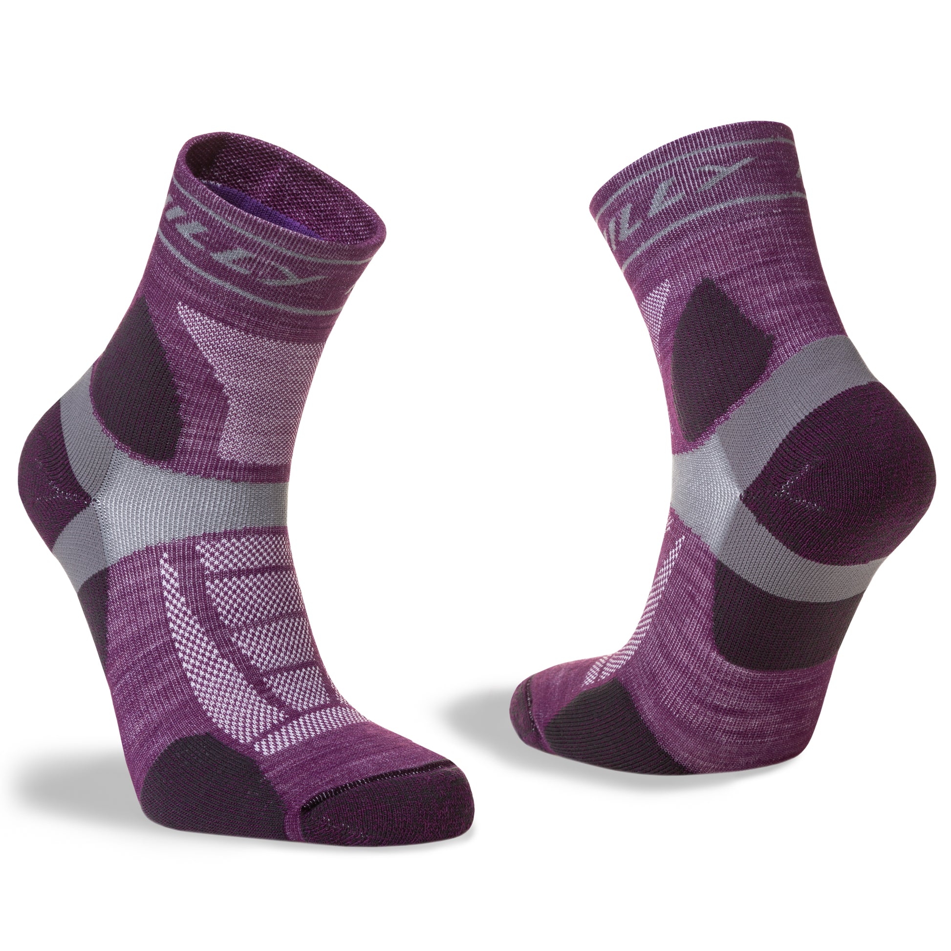 Hilly Womens Trail Anklet – Medium Cushioning

A warm and cushioned trail running sock that is ideal all year round. The Merino Wool content helps regulate foot temperature, is high wicking and is anti-microbila, keeping you feet fresh and comfortable. Colour is Purple with Black features