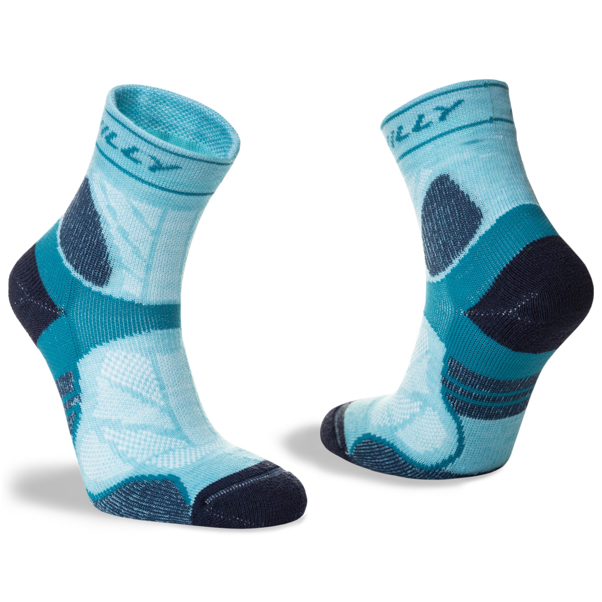 Hilly - Trail Anklet Max Cushioning

Merino Wool off-road comfort.

A warm and maximum cushioned off-road running sock that is ideal from Autumn through to Spring. The Merino Wool content helps regulate foot temperature, is high wicking and is anti-microbial, keeping you feet fresh and comfortable. Produced with LYCRA® SPORT fibre to ensure a close, comfortable fit. Colour is Blue