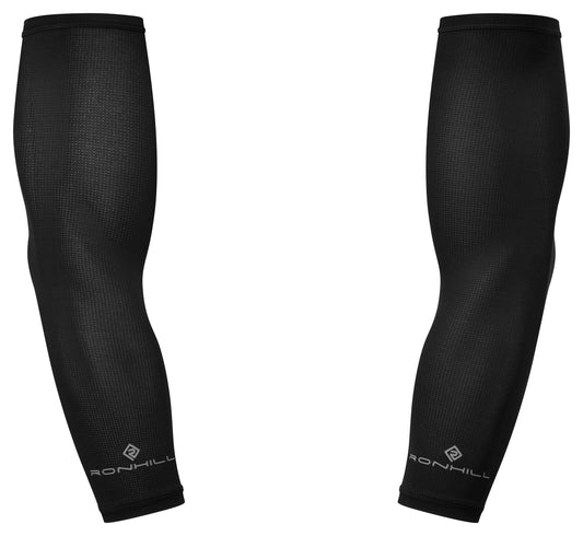 Ronhill Arm Sleeves are Race-day ready, this lightweight, stretchy layer pairs with your vest for arm coverage and support. colour Black

The fabric is light enough to be worn all year round with good stretch and recovery, and easy to stash away before or after use.