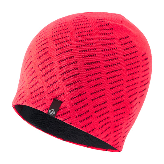 The Ronhill Classic running beanie is your essential coverage when the chill rolls in during any season.

With thermal properties to keep you warm and protected, you can spring out of bed on cold days without hesitation. Colour isHot Pink