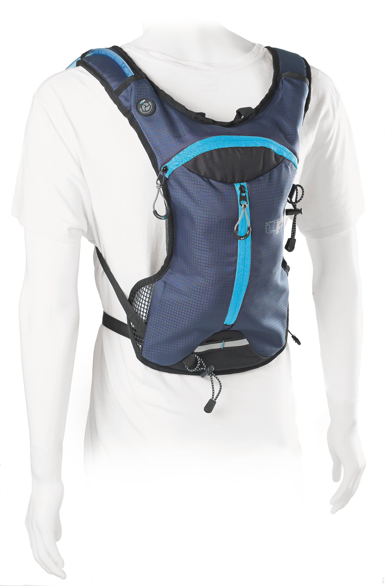 The 1000 mile UP Tarn 1.5L Performance Hydration Pack features a 1.5 litre bladder with soft bite valve. We've added in wicking air-mesh backs and shoulder straps, plus storage pockets. Colour Navy Blue.